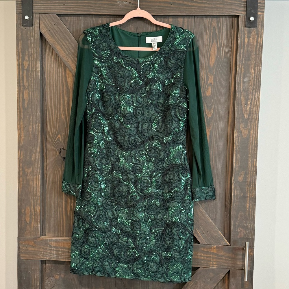 Belle Badgley Mischka Women’s Green‎ Sequin Textured Dress Sheer Sleeve Size 12